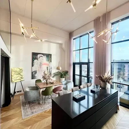 102sqm Exclusive Loft In Trendy Noblessner